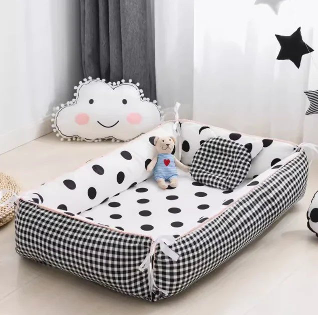 Nid d'ange bébé en coton | Cocon portable rassurant - Paradis du bébé